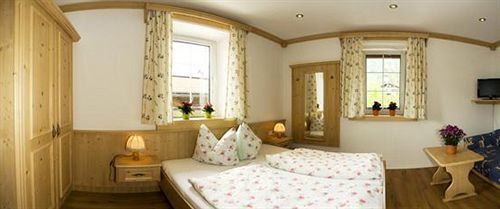 Almrausch Hotel 3*