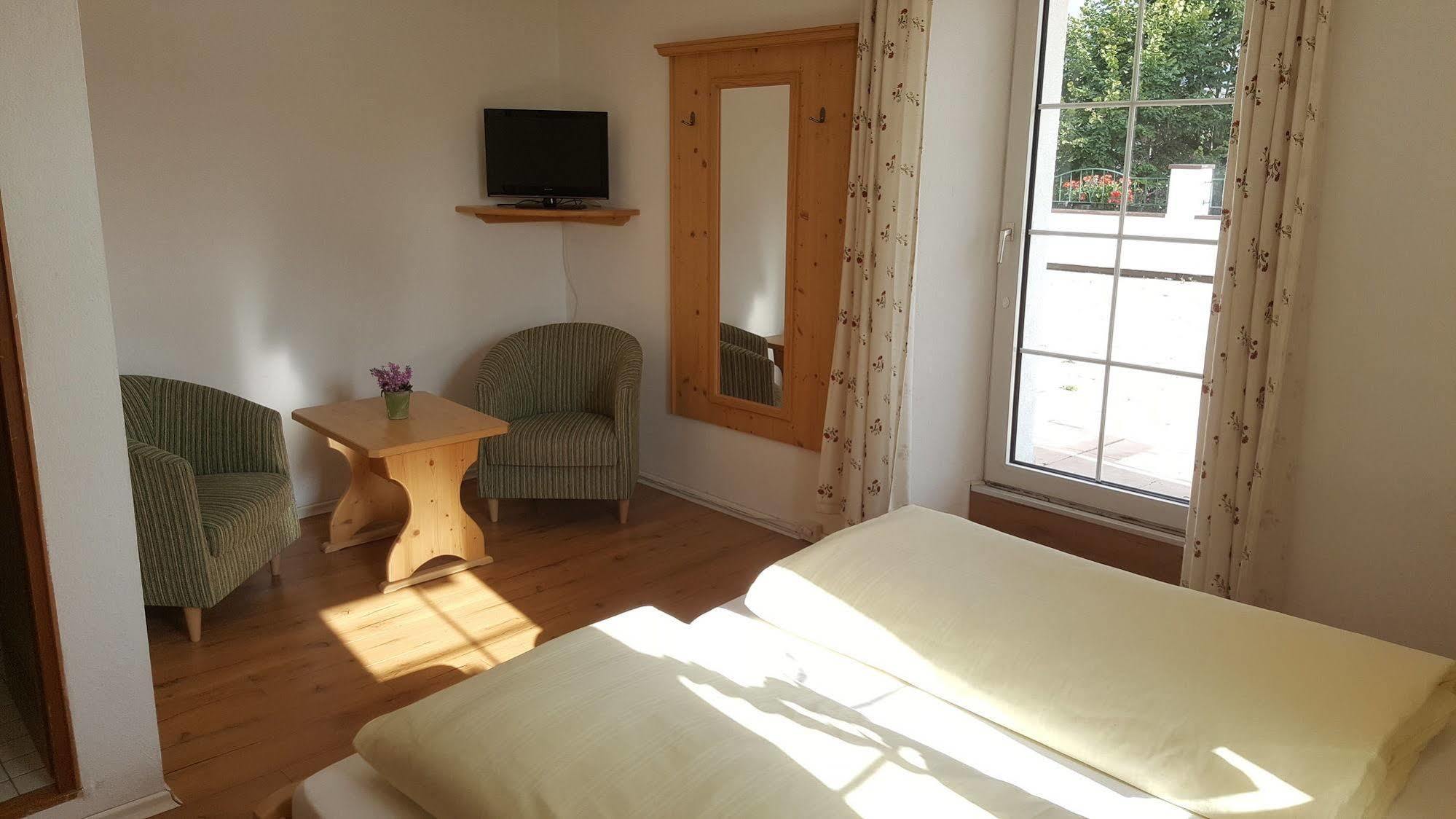 Almrausch Hotel 3*